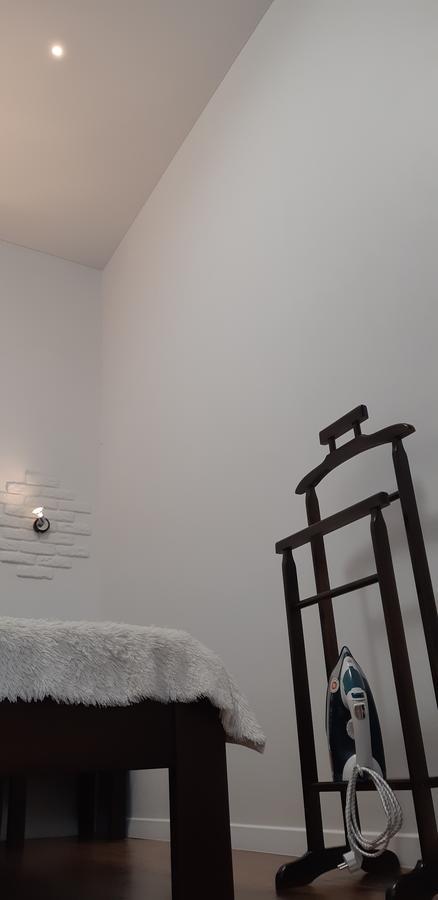 Transfer Apartment Лвив Екстериор снимка
